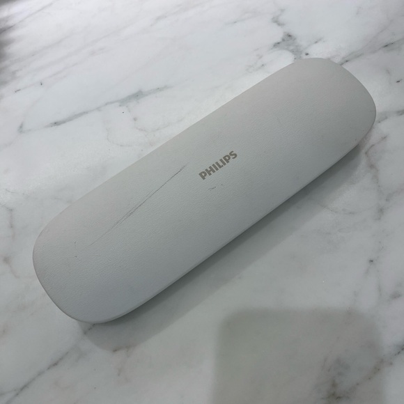 PHILIPS SONICARE CASE - Picture 1 of 3
